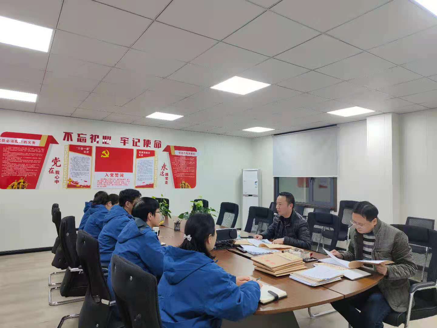 市建發(fā)市政公司領導蒞臨建發(fā)檢測公司檢查指導安全生產工作